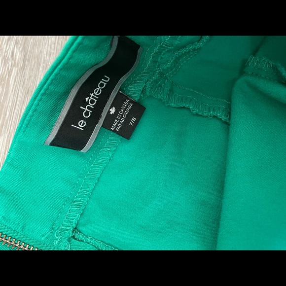 Le Chateau Skirt - Picture 2 of 2